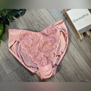 Vintage Lily of France Elegant V-Cut Pink Nylon & Lace Hi-Cut Hi-Leg Panty. L